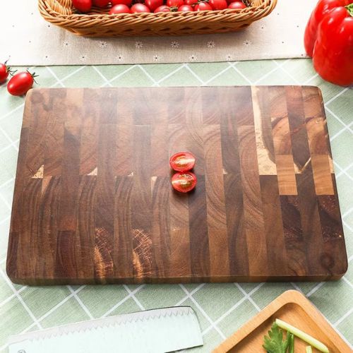planche-a-decouper-en-bois-ptite-tomate