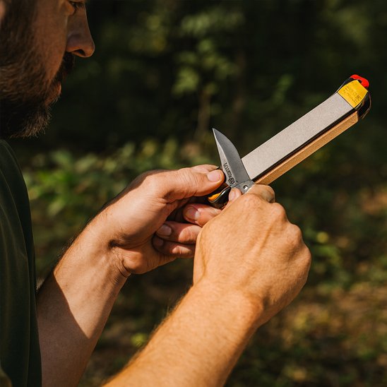 Affûteur couteau double face avec grains différents