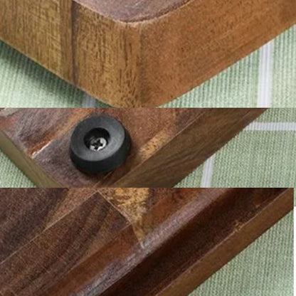 planche-a-decouper-en-bois-sous la planche, pied antidérapant
